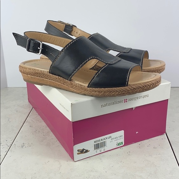 Naturalizer Shoes - LIKE NEW Naturalizer Reese Sandal Black/Tan Size 9